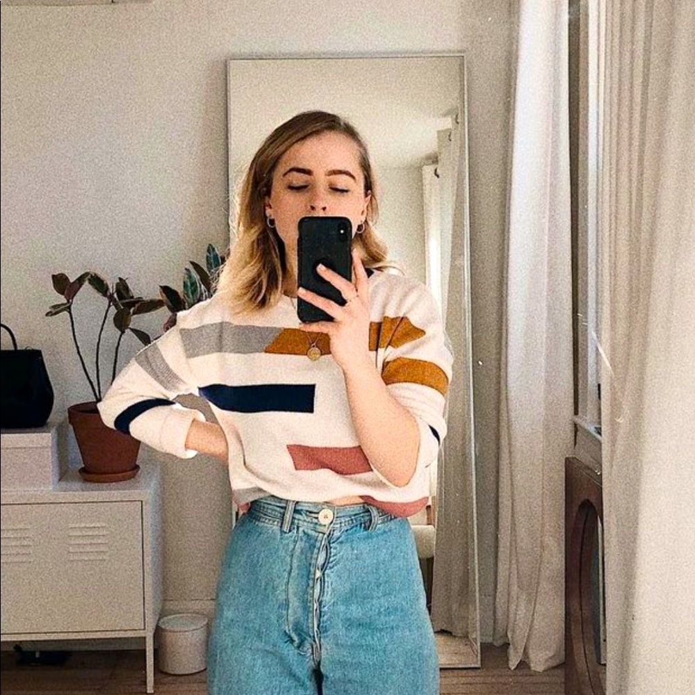 Amour Vert Garnet Wool Sweater